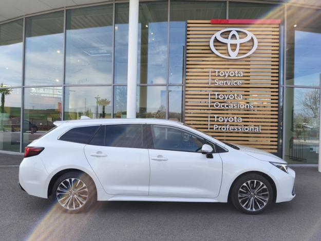 TOYOTA Corolla Touring Sports Hybride 196h Design   