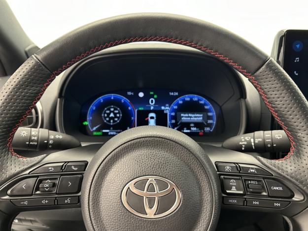TOYOTA Yaris Hybride Hybride 130h GR SPORT  