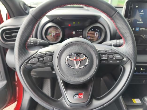 TOYOTA Yaris Hybride Hybride 116h GR SPORT  