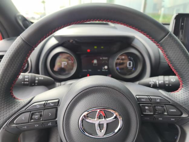 TOYOTA Yaris Hybride Hybride 116h GR SPORT  