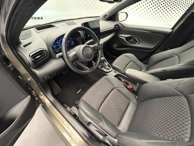 TOYOTA Yaris Hybride Hybride 116h Collection  YARIS HYBRIDE MC24 116H COLLECPANOTECH .