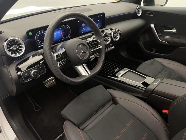 MERCEDES-BENZ Classe A 200 d AMG Line  