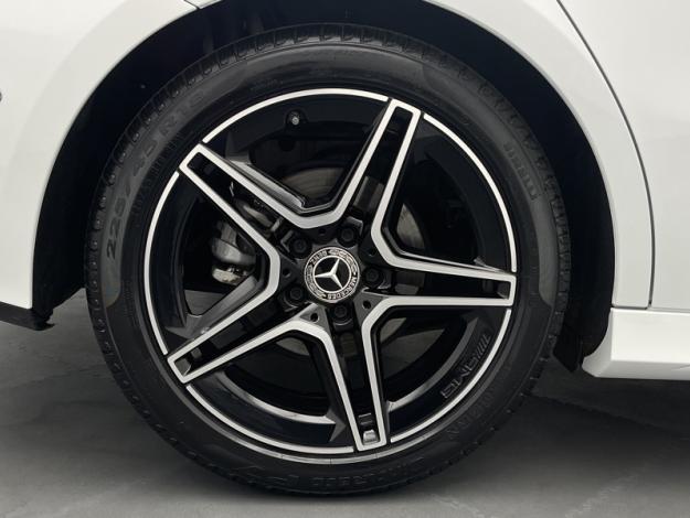 MERCEDES-BENZ Classe A 200 d AMG Line  
