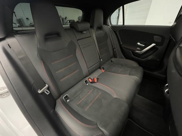 MERCEDES-BENZ Classe A 200 d AMG Line  