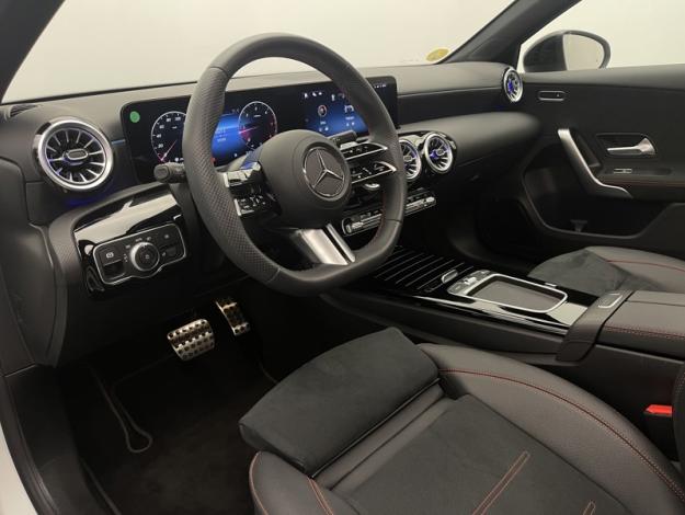 MERCEDES-BENZ Classe A 200 d AMG Line  