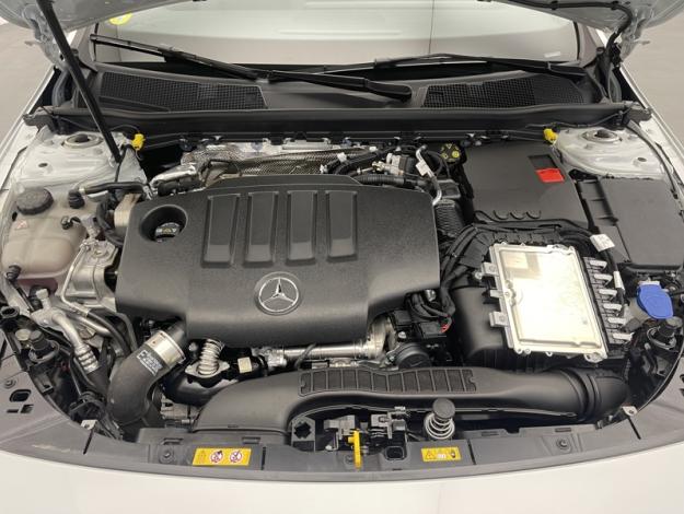 MERCEDES-BENZ Classe A 200 d AMG Line  