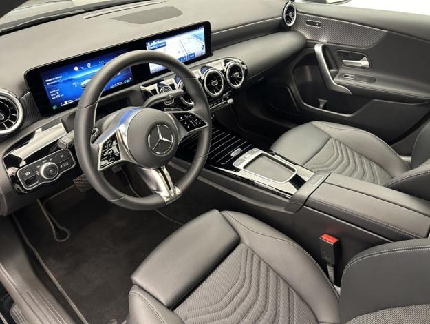 MERCEDES-BENZ Classe A 250 e Progressive Line  