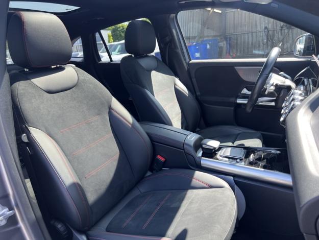 MERCEDES-BENZ EQA 250 AMG Line  