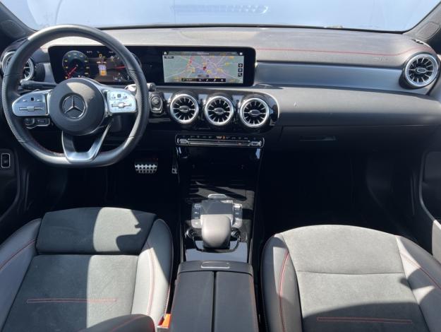 MERCEDES-BENZ CLA Coupé CLA 180 d Coupé AMG Line  CLA 180 d Coupé AMG Line