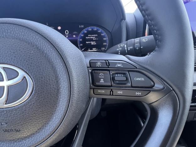TOYOTA Yaris Hybrid Premiere  1.5 131 ch 