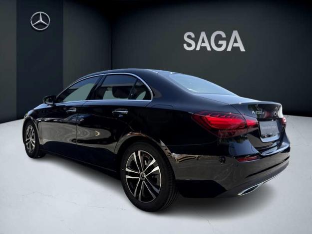 MERCEDES-BENZ A 200 d  Berline  