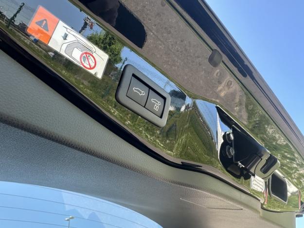 TOYOTA C-HR Hybride Rechargeable 225ch Collection Première  