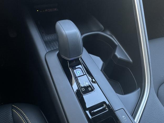 TOYOTA C-HR Hybride Rechargeable 225ch Collection Première  