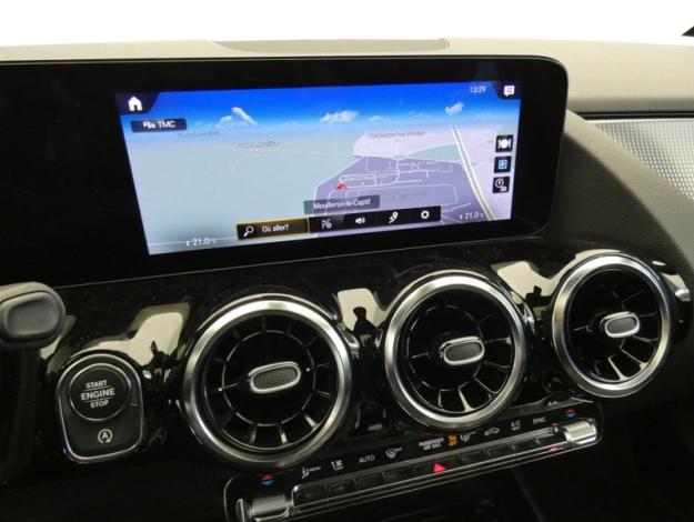 MERCEDES-BENZ GLA 200 d  Business Line Pack Progressive 