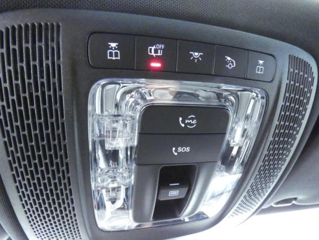 MERCEDES-BENZ GLA 200 d  Business Line Pack Progressive 