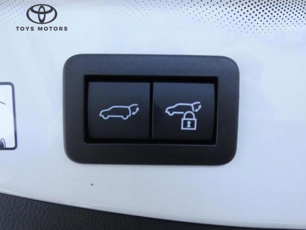 TOYOTA C-HR 2.0 PHEV 225 Collection  