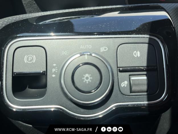 MERCEDES-BENZ Classe A 200 AMG Line  