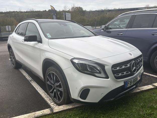 MERCEDES-BENZ GLA 200 Intuition  