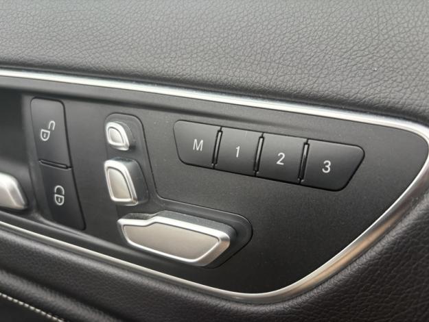MERCEDES-BENZ GLA 200 Intuition  