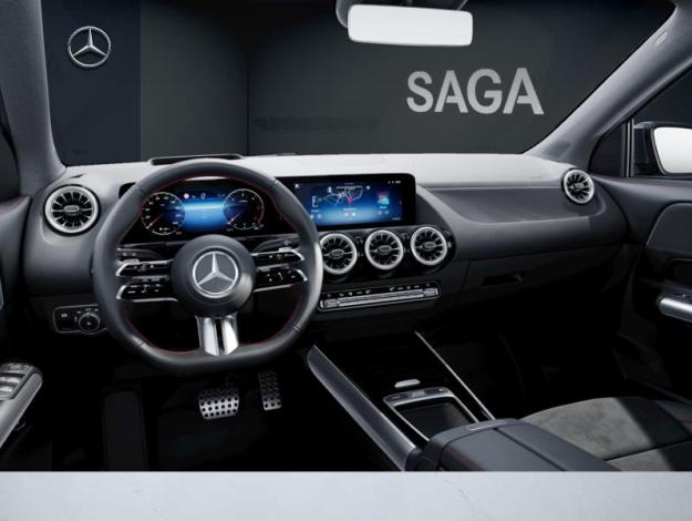 MERCEDES-BENZ GLA 200 d AMG Line  