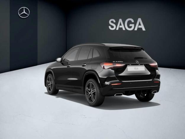 MERCEDES-BENZ GLA 200 d AMG Line  