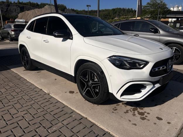 MERCEDES-BENZ GLA 180 Star Edition - SAGA Huy (+32 85 23 69 00) 