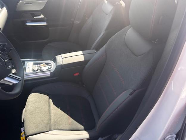 MERCEDES-BENZ GLA 180 Star Edition - SAGA Huy (+32 85 23 69 00) 