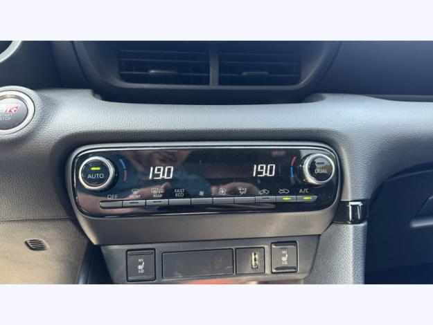 TOYOTA Yaris Hybride 116h GR SPORT MY22  