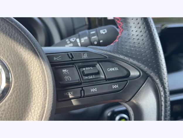 TOYOTA Yaris Hybride 116h GR SPORT MY22  