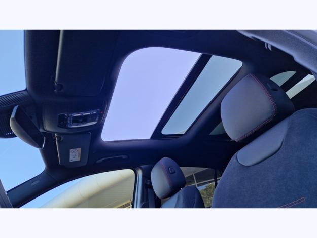 MERCEDES-BENZ GLA 200 d AMG Line  GLA 200 d AMG Line