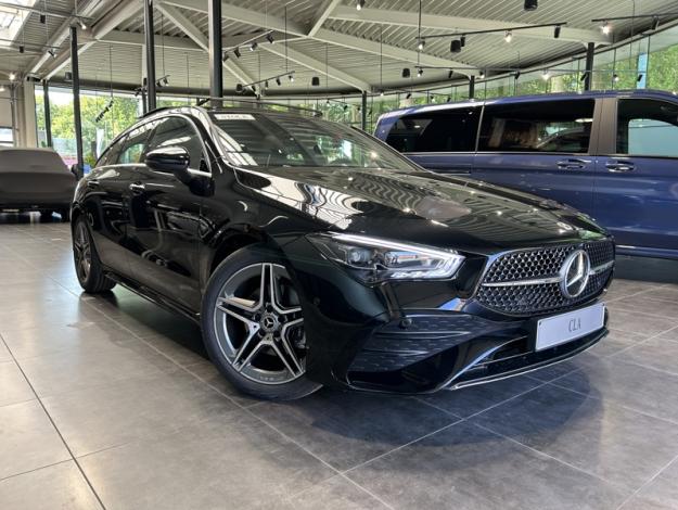 MERCEDES-BENZ CLA 180 Shooting Brake  Star Edition