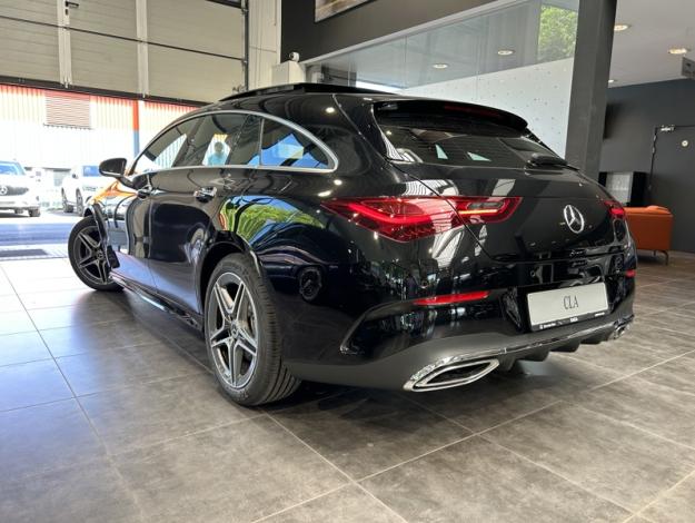 MERCEDES-BENZ CLA 180 Shooting Brake  Star Edition