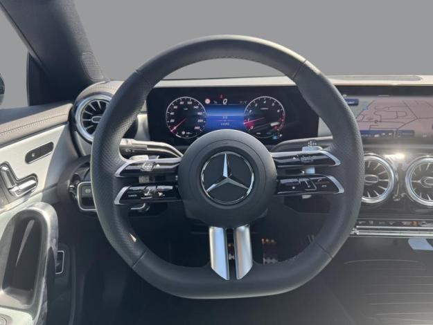 MERCEDES-BENZ CLA Coupé CLA 180 Coupé AMG Line 