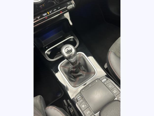 MERCEDES-BENZ Classe A 180 AMG Line  