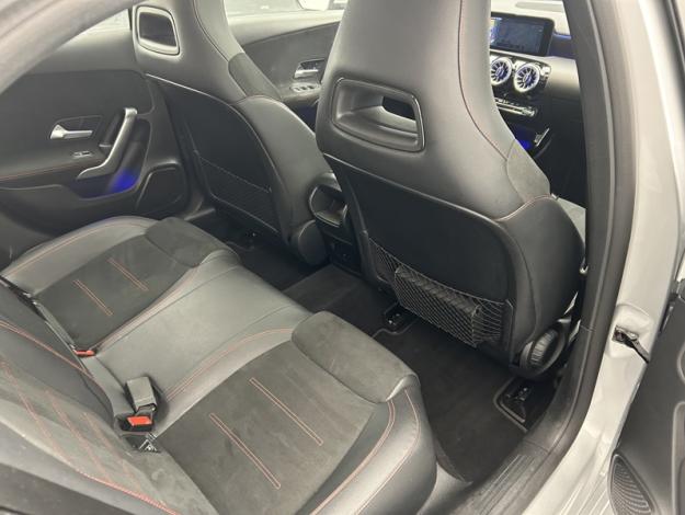 MERCEDES-BENZ Classe A 180 AMG Line  