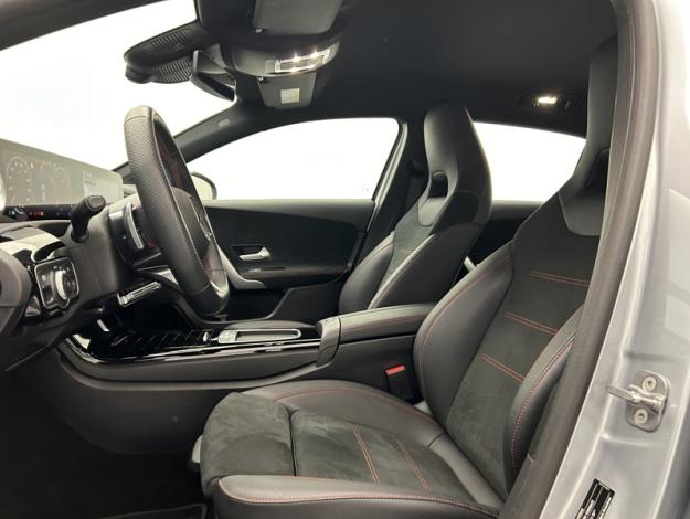 MERCEDES-BENZ Classe A 180 AMG Line  