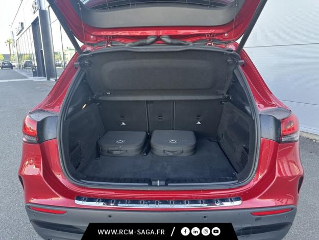 MERCEDES-BENZ GLA 250 e AMG Line  