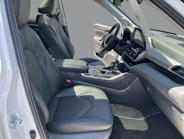 TOYOTA HIGHLANDER 2.5 HYBRID LOUNGE 248 E-CVT AWD-I TO  