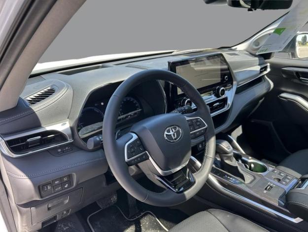 TOYOTA HIGHLANDER 2.5 HYBRID LOUNGE 248 E-CVT AWD-I TO  