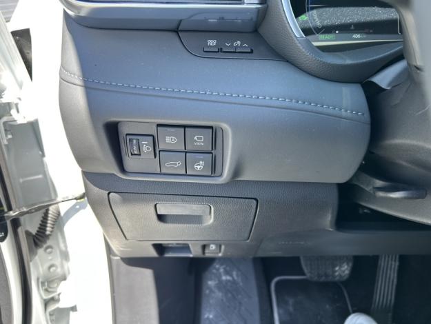 TOYOTA HIGHLANDER 2.5 HYBRID LOUNGE 248 E-CVT AWD-I TO  