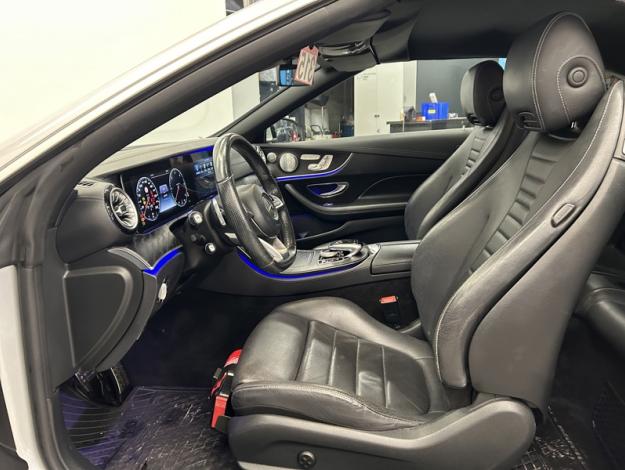 MERCEDES-BENZ Classe E 220d Cabriolet AMG line  