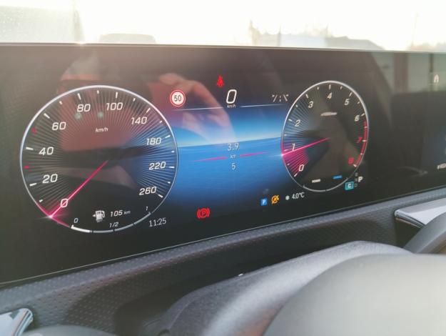 MERCEDES-BENZ CLA 180 Star Edition Shooting Brake - SAGA Huy (+32 85 23 69 00) 