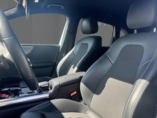 MERCEDES-BENZ Classe B B 180 D