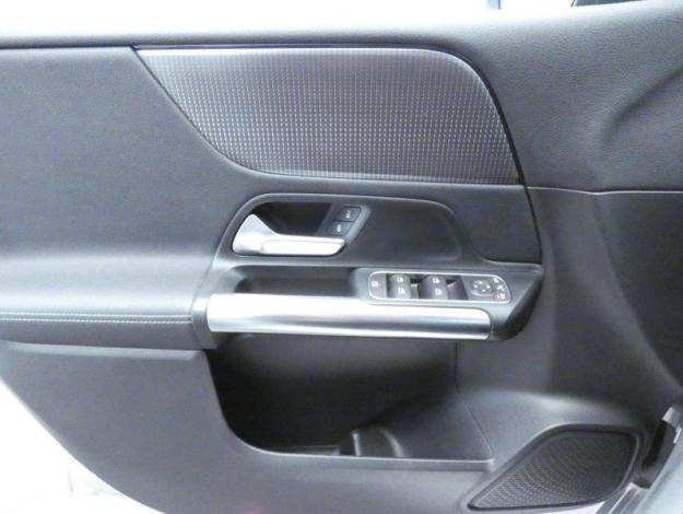 MERCEDES-BENZ Classe B 200 d Progressive Line Edition  Classe B 200 d Progressive Line Edition