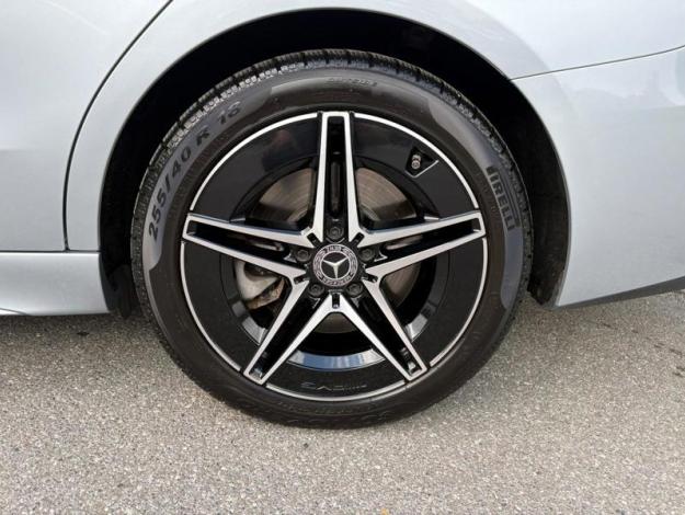 MERCEDES-BENZ C-Klasse C 300 e AMG Line
