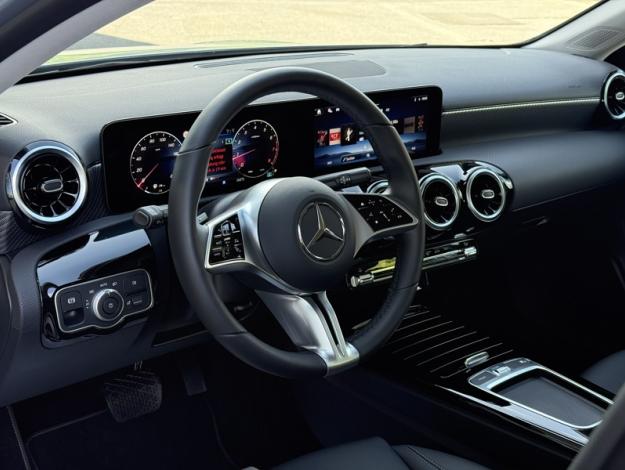 MERCEDES-BENZ A-Klasse A 180