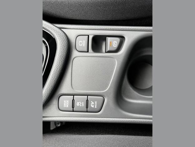TOYOTA Yaris Hybride Hybride 116h Design  YARIS HYBRIDE 116H DESIGN