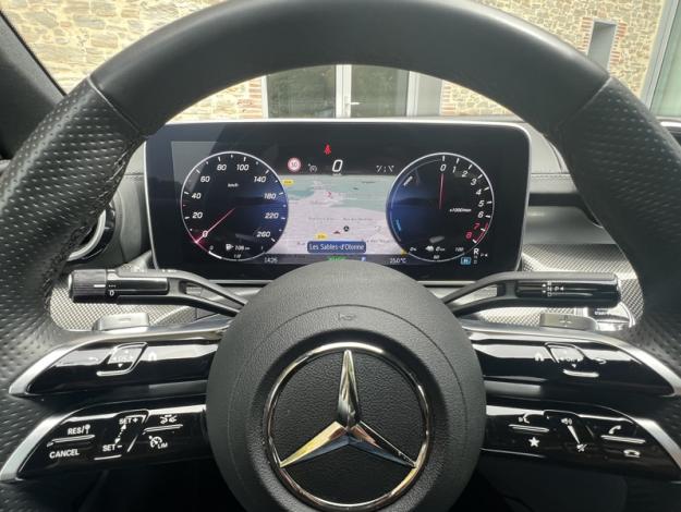 MERCEDES-BENZ Classe C Berline Classe C 300 e Hybrid EQ Berline AMG Line  