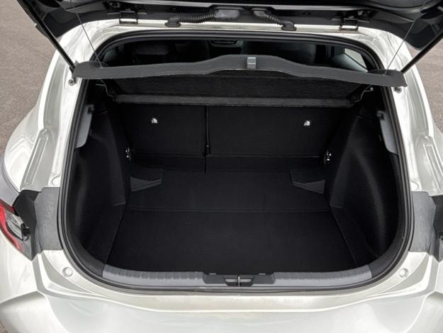 TOYOTA Corolla Hybride 1.8L 140h Dynamic  