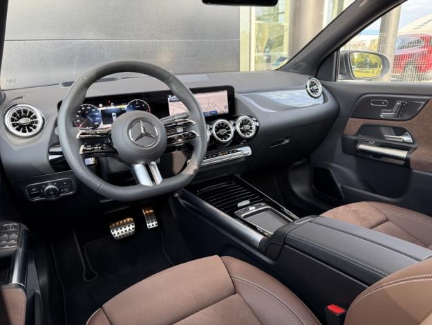 MERCEDES-BENZ GLA 200 d AMG Line AMG Line 